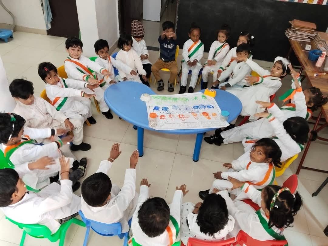 993961f7-c21f-4732-9308-fc678e994d41